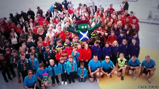 Clyde and passengers on ferry