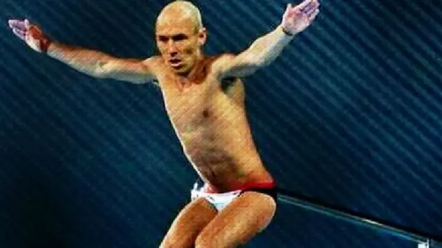 Arjen Robben diving meme