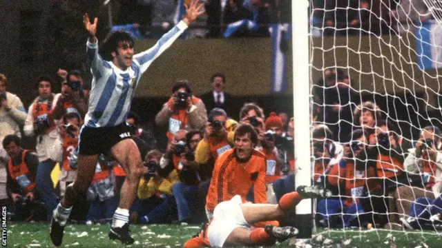 Mario Kempes