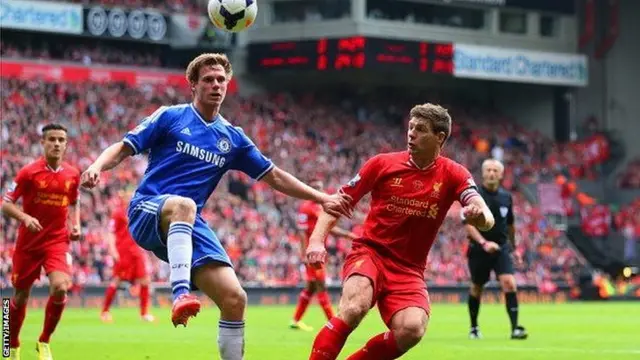 Liverpool captain Steven Gerrard (right)