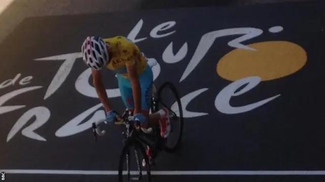 Vincenzo Nibali wins stage 13