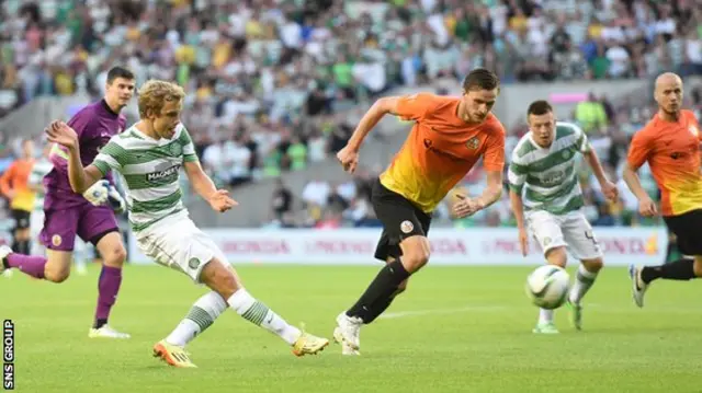 Teemu Pukki knocks in goal number four for Celtic