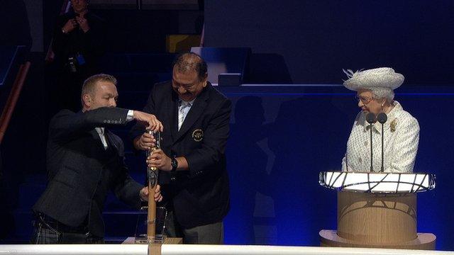 The Queen laughs off baton hitch during opening ceremony