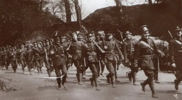 Soldiers in training at Shorncliffe Barracks, Folkestone