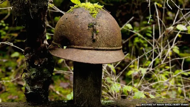 Champagne Battlefield grave memorial