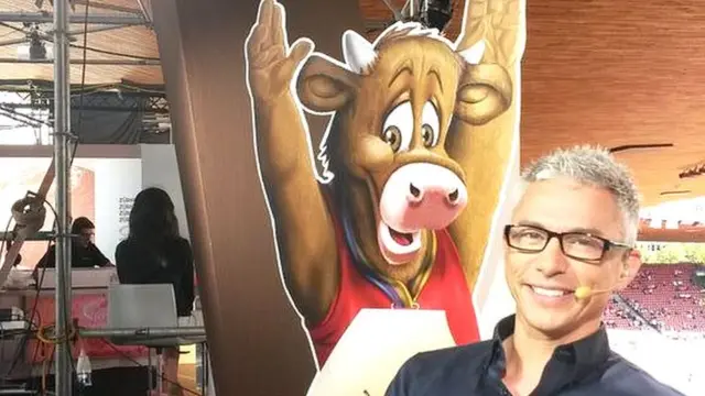 Jonathan Edwards and Cooly the cow