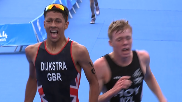 British triathlete Ben Dijkstra and Daniel Hoy of New Zealand in a photo finish