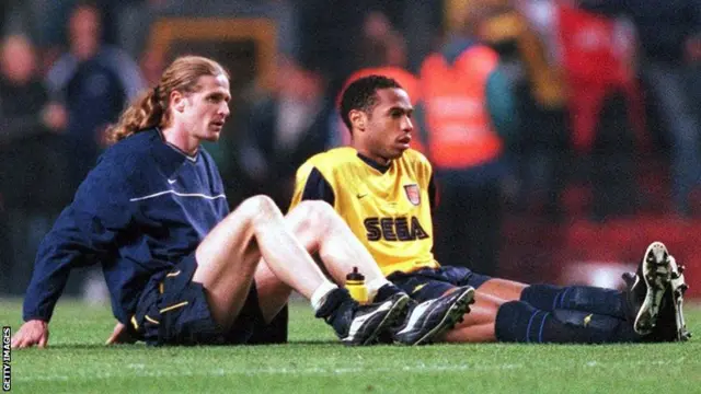 Emmanuel Petit, Thierry Henry