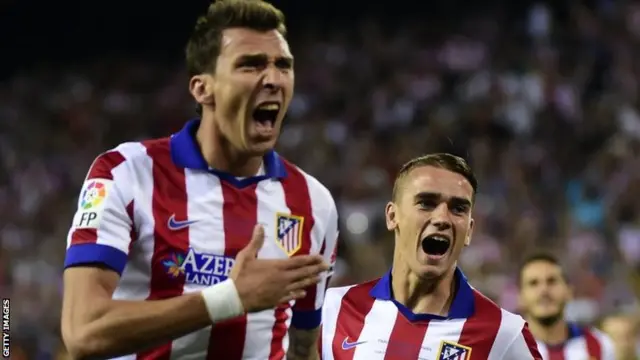 Atletico Madrid's Croatian forward Mario Mandzukic celebrates after scoring