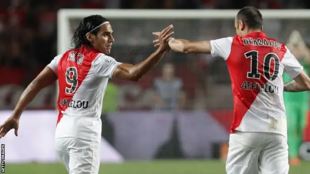 Radamel Falcao and Dimitar Berbatov