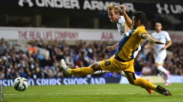 Harry Kane scores for Tottenham