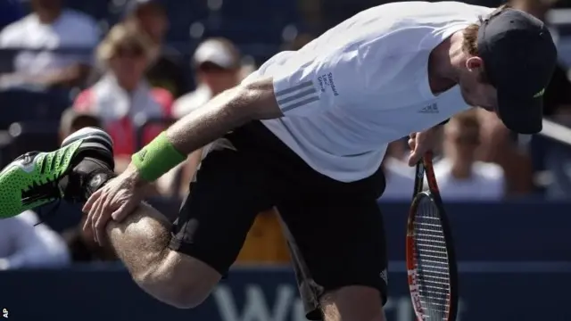 Andy Murray suffering from cramp