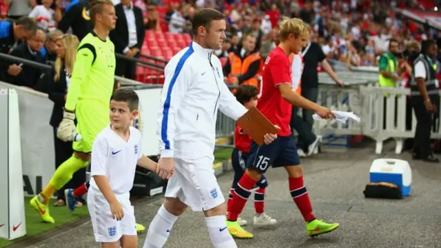 Wayne Rooney, Captain of England