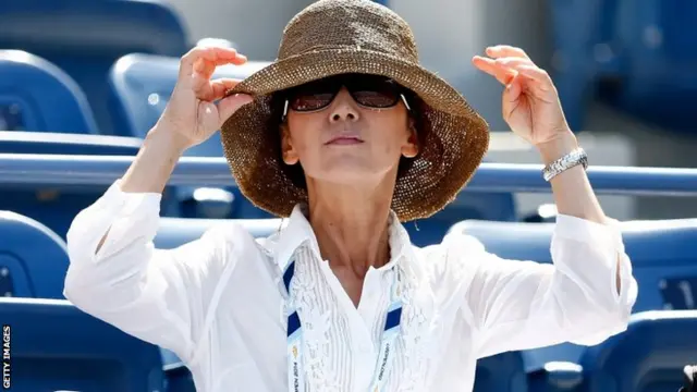 Mother Eri Nishikori prepares to watch her son Kei Nishikori