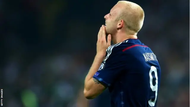 Steven Naismith of Scotland reacts