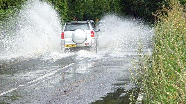 Playhatch Road