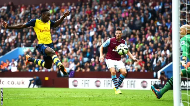 Danny Welbeck scores