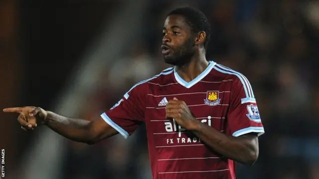 Alex Song