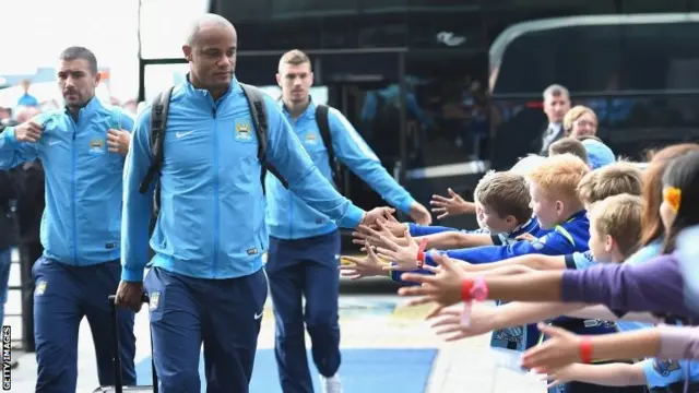 Vincent Kompany arrives at Etihad Stadium