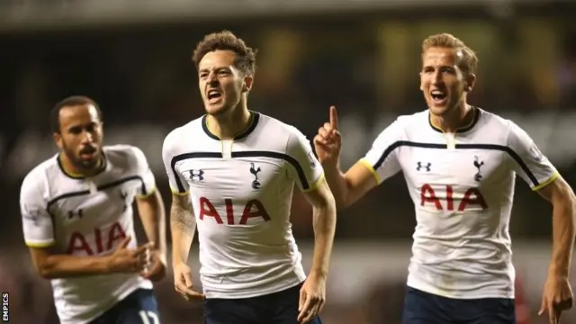 Tottenham players celebrate