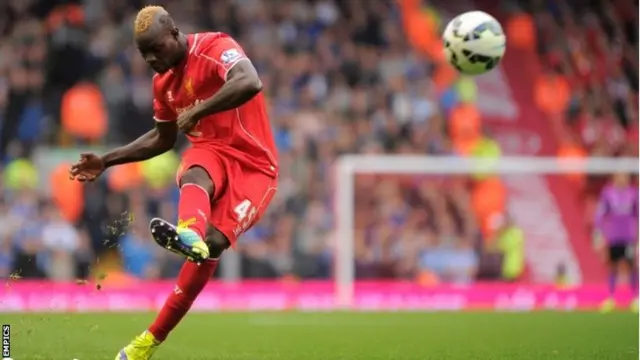 Mario Balotelli free-kick