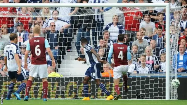 Saido Berahino scores