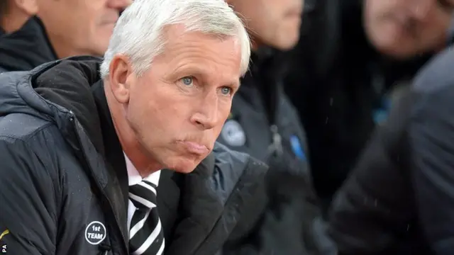 A tense Alan Pardew on the Newcastle bench at Stoke