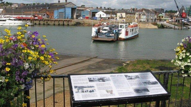 Cowes floating bridge