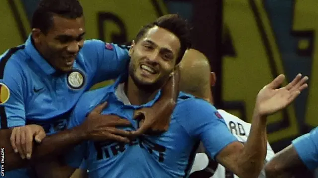 Danilo D'Ambrosio celebrates