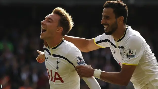 Spurs' Christian Eriksen scores