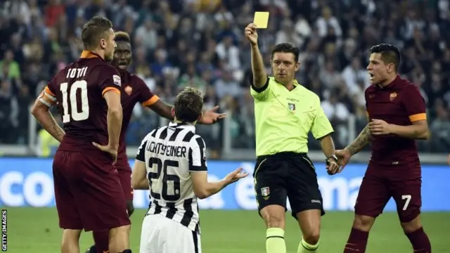 Juventus v Roma