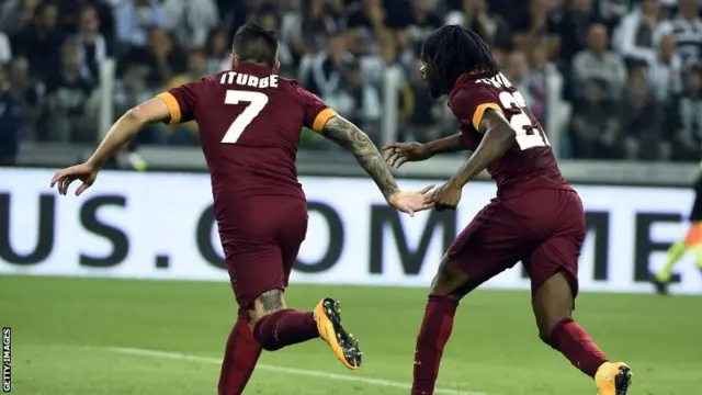 Juan Iturbe & Gervinho