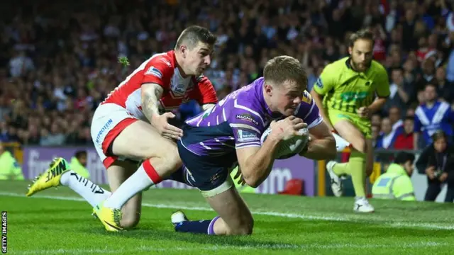 Joe Burgess scores for Wigan
