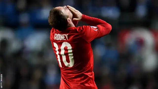 Wayne Rooney celebrates