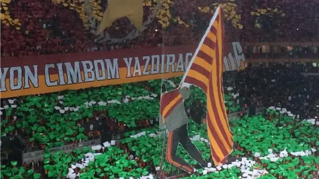 Galatasaray v Fenerbahce