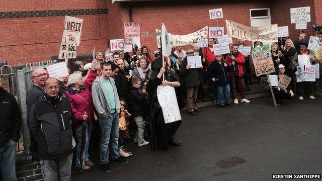 Chain ferry protest in Cowes