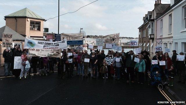 Chain ferry protest in Cowes