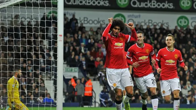 Marouane Fellaini scores Manchester United's equaliser