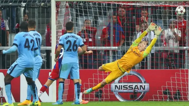 Jerome Boateng scores