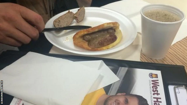 A sausage sandwich