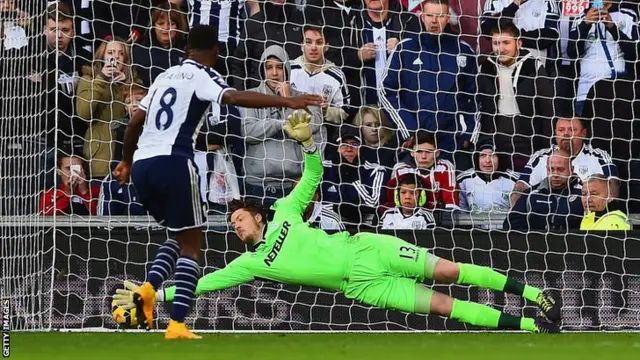 Saido Berahino equalises for West Brom