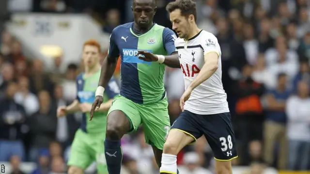 Ryan Mason and Moussa Sissoko