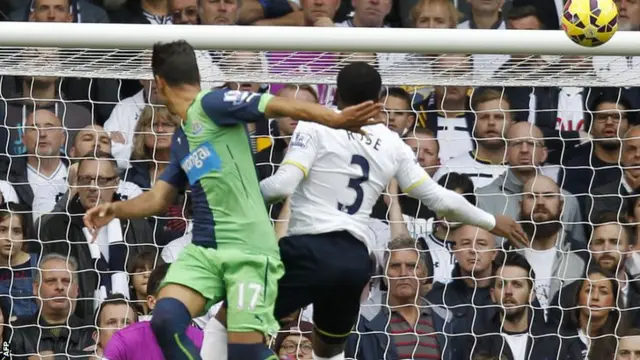 Ayoze Perez scores for Newcastle