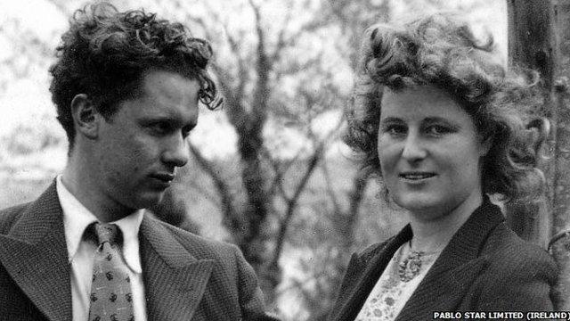 Dylan Thomas and his wife Caitlin shortly after their marriage on 7 July 1937 in Penzance