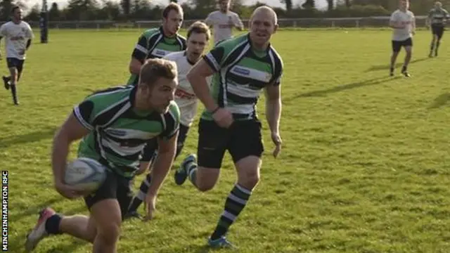 Mike Tindall playing for Minchinhampton