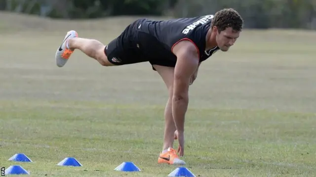 England captain Sean O'Loughlin