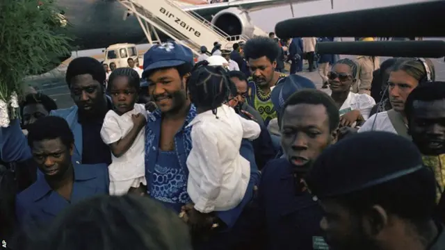 George Foreman with his children