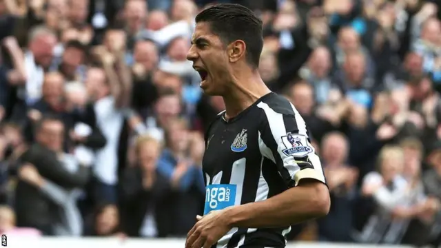 Ayoze Perez celebrates his goal for Newcastle