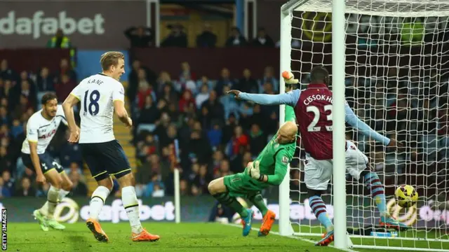 Nacer Chadli equalises for Tottenham