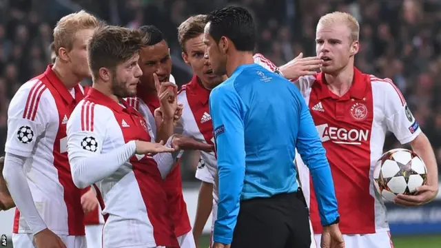 Ajax v Barcelona